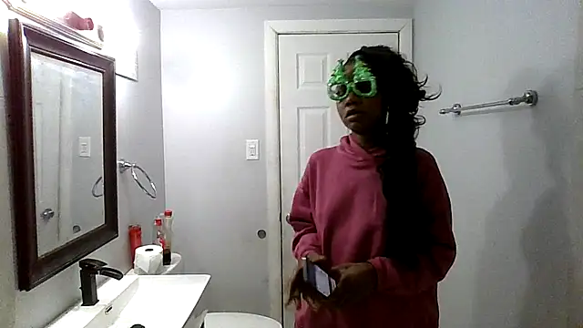 NastyBlackslaveGirl online show from December 28, 6:06 am