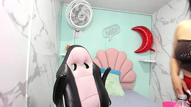 karime sexygirl online show from September 28, 11:26 am