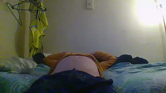 Snapshot of funsexgames chatting on December 18, 1:45 pm funsexgames online show from December 18, 1:45 pm
