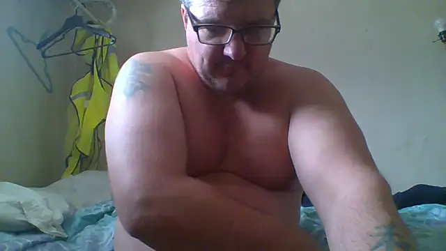 Snapshot of funsexgames chatting on December 19, 6:34 pm funsexgames online show from December 19, 6:34 pm