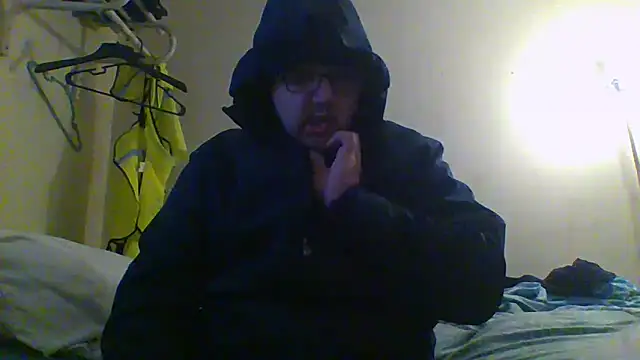 Snapshot of funsexgames chatting on December 23, 1:45 pm funsexgames online show from December 23, 1:45 pm