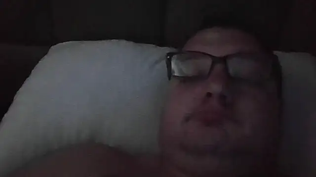 Snapshot of funsexgames chatting on March 11, 9:59 pm funsexgames online show from March 11, 9:59 pm