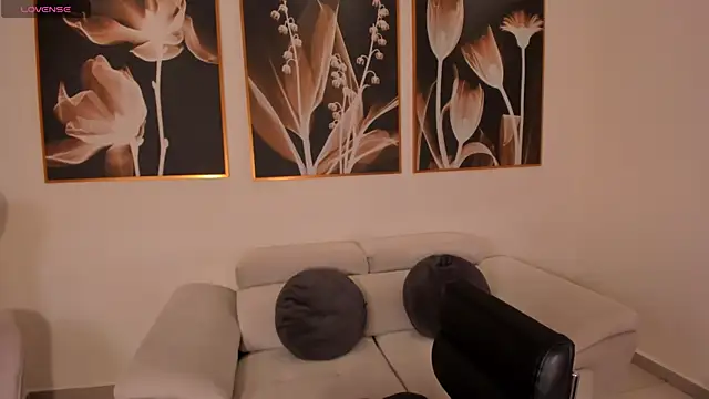 FernandaX1 online show from November 7, 10:59 am