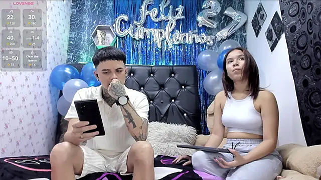 Snapshot of exotic_hot_couple chatting on January 17, 7:39 pm exotic hot couple online show from January 17, 7:39 pm