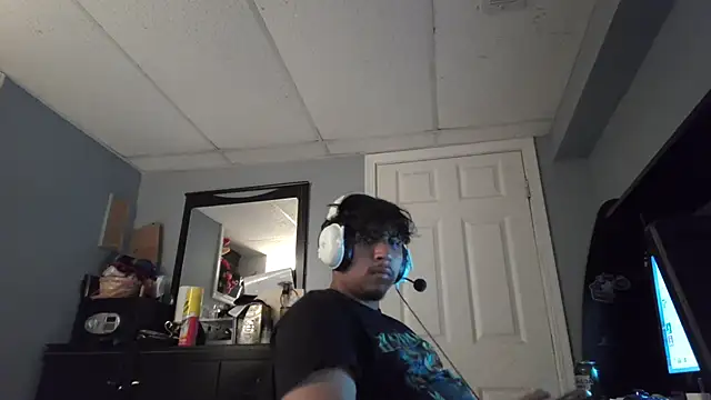 Snapshot of meximaloo1 chatting on October 19, 6:36 am meximaloo1 online show from October 19, 6:36 am