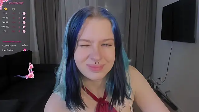 Snapshot of tender_kiitty chatting on January 15, 9:07 pm tender kiitty online show from January 15, 9:07 pm