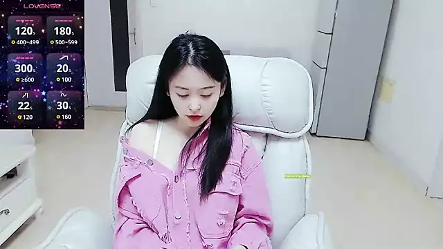 CN-Babycat online show from February 27, 12:10 am