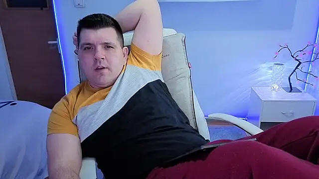 Snapshot of JasonJacks chatting on February 27, 2:17 pm JasonJacks online show from February 27, 2:17 pm