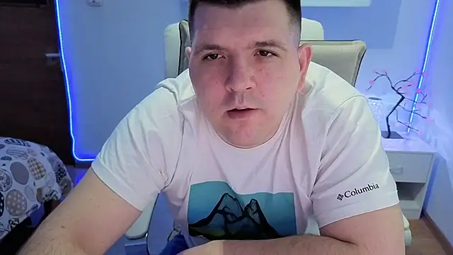 Snapshot of JasonJacks chatting on April 9, 5:07 am JasonJacks online show from April 9, 5:07 am