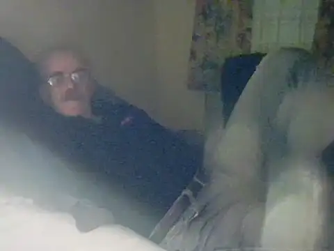 Snapshot of farock chatting on December 15, 6:48 pm farock online show from December 15, 6:48 pm