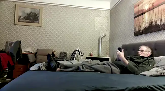 Snapshot of farock chatting on December 23, 12:25 am farock online show from December 23, 12:25 am