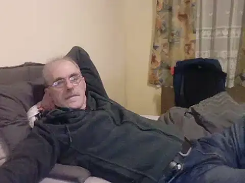 Snapshot of farock chatting on January 9, 8:01 pm farock online show from January 9, 8:01 pm