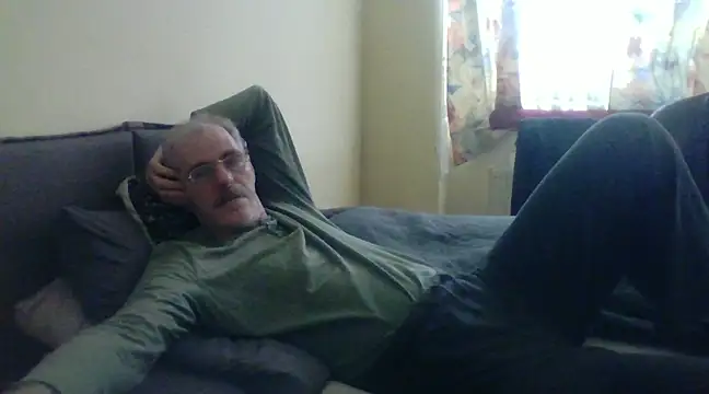 Snapshot of farock chatting on February 2, 8:46 am farock online show from February 2, 8:46 am