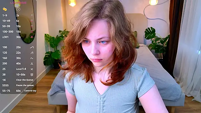 DarkErica online show from April 7, 1:33 pm