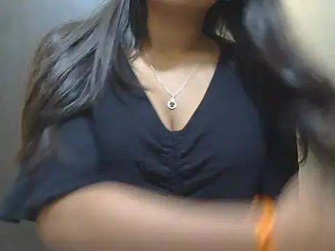 Snapshot of hot__surbhi chatting on March 17, 6:33 pm hot surbhi online show from March 17, 6:33 pm