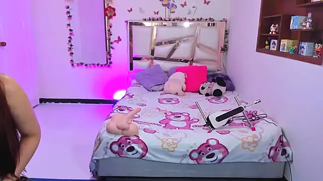 perlabeautiful online show from November 22, 12:53 am