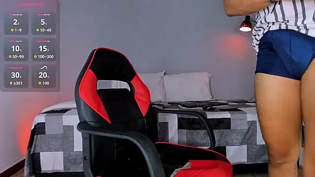 lucas wellx online show from October 30, 12:01 am