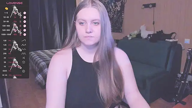 Snapshot of Alice_Dreamgirl_ chatting on October 17, 11:57 am Alice Dreamgirl online show from October 17, 11:57 am