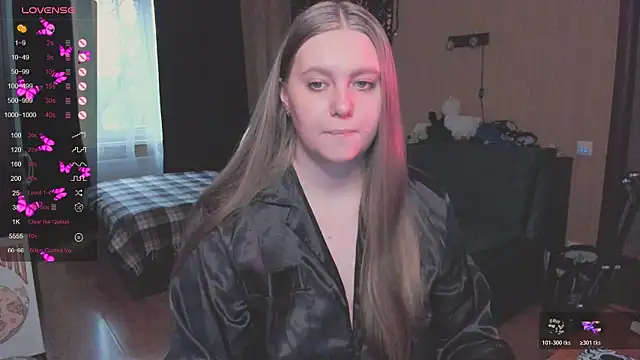 Snapshot of Alice_Dreamgirl_ chatting on November 5, 12:16 pm Alice Dreamgirl online show from November 5, 12:16 pm