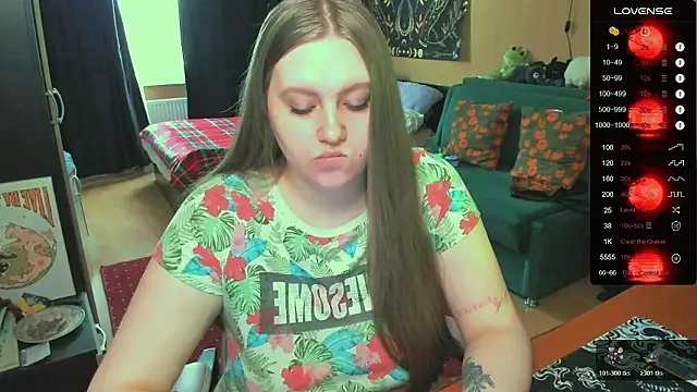 Snapshot of Alice_Dreamgirl_ chatting on February 24, 11:08 am Alice Dreamgirl online show from February 24, 11:08 am