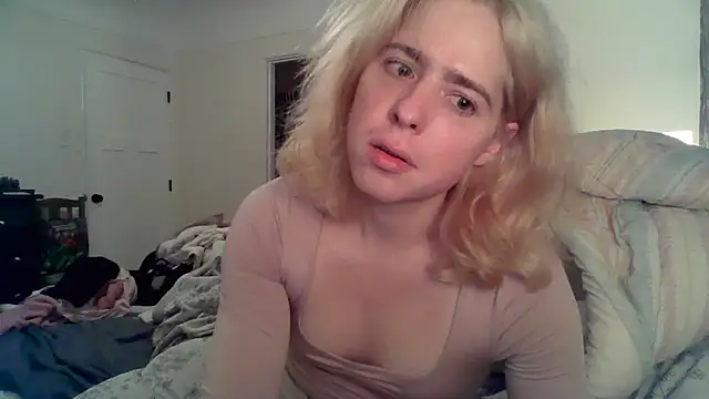 LucySaintJames online show from January 22, 3:29 pm