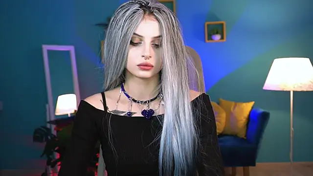 Snapshot of JadeCastle_ chatting on October 23, 5:33 pm JadeCastle  online show from October 23, 5:33 pm