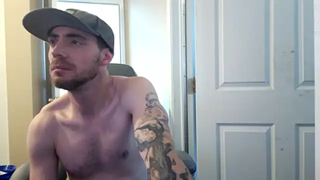 Huntzg23 online show from March 27, 7:46 pm