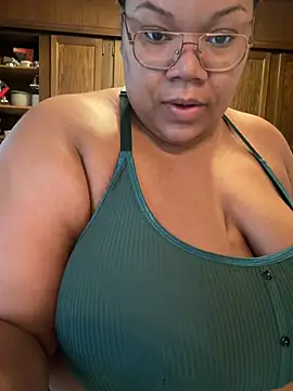 Snapshot of InterRacialFacial7296 chatting on June 21, 12:41 pm InterRacialFacial7296 online show from June 21, 12:41 pm