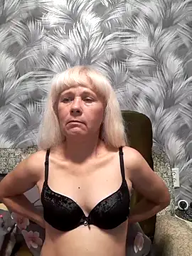 sakura blonde online show from October 15, 8:25 am