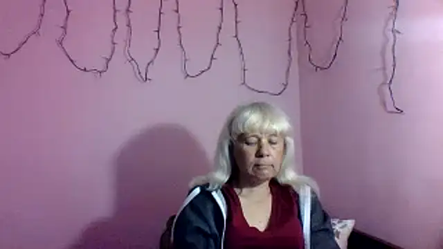 sakura blonde online show from March 28, 7:52 am