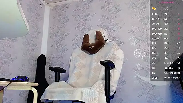 eesprit online show from October 1, 3:07 pm