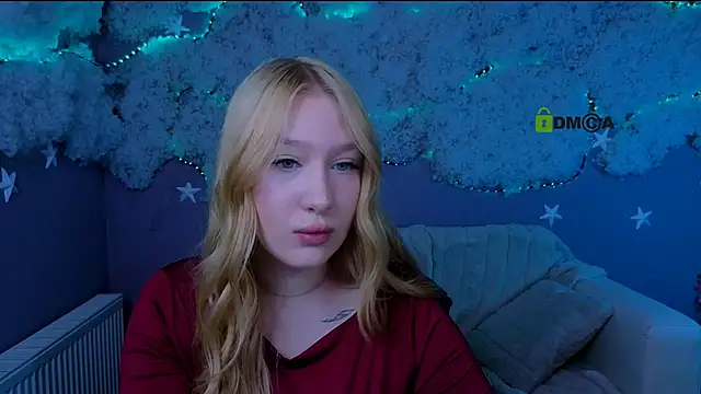 playful sophie online show from April 4, 7:22 pm