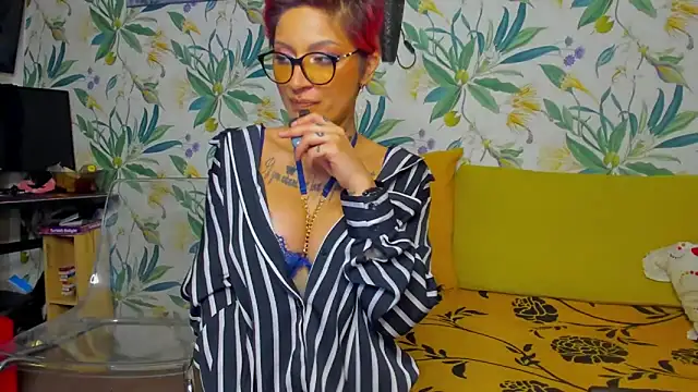 Lucky Deniz online show from February 10, 11:58 am