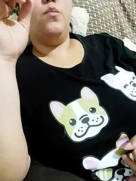 Snapshot of Paolaa_hoot chatting on October 21, 10:43 pm Paolaa hoot online show from October 21, 10:43 pm