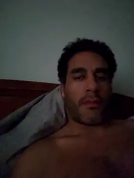 Snapshot of PNPdad6969 chatting on December 20, 1:43 pm PNPdad6969 online show from December 20, 1:43 pm