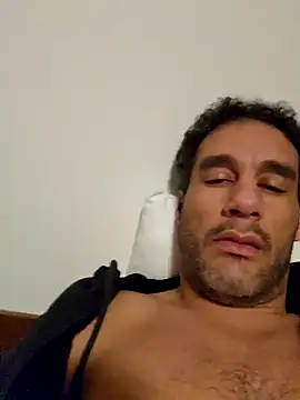 Snapshot of PNPdad6969 chatting on December 21, 7:13 am PNPdad6969 online show from December 21, 7:13 am