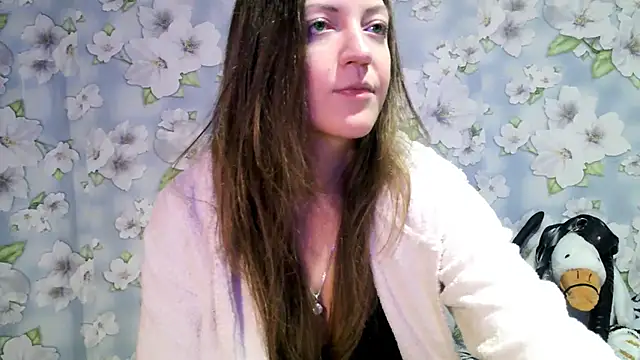 KattyLuuu online show from January 10, 11:39 pm