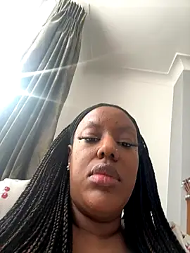 Snapshot of LavenderBuxton chatting on October 24, 1:07 pm LavenderBuxton online show from October 24, 1:07 pm