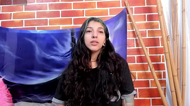 marlenna online show from January 15, 11:32 am