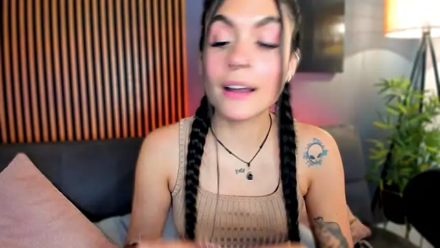 Snapshot of Gaby_Ferrer chatting on January 12, 2:22 pm Gaby Ferrer online show from January 12, 2:22 pm