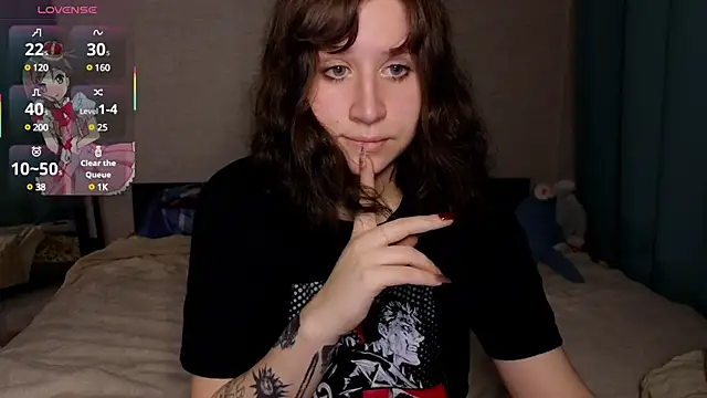 whatamarrie online show from March 2, 10:59 pm