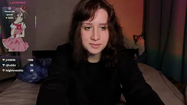 whatamarrie online show from March 4, 9:54 pm