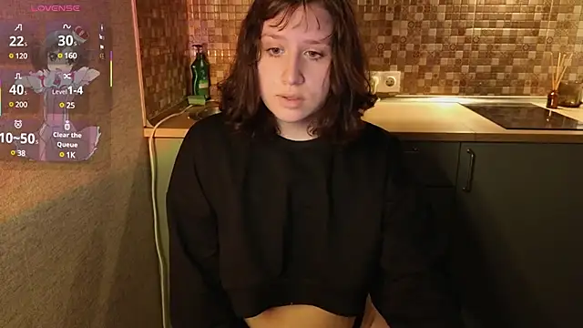 whatamarrie online show from March 14, 7:23 pm