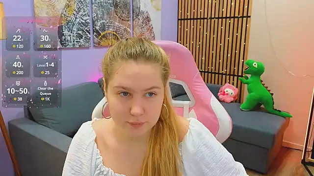 Snapshot of Ellie_Wellie chatting on February 12, 3:16 pm Ellie Wellie online show from February 12, 3:16 pm
