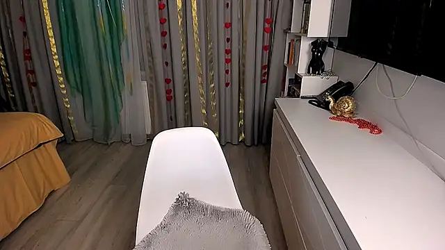 Fire-Fox-One online show from March 21, 9:51 pm