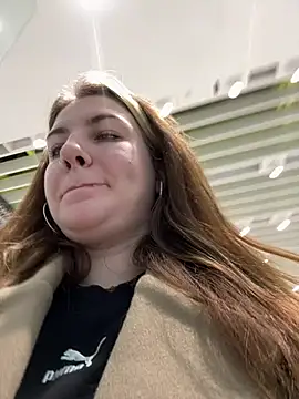 Snapshot of MayaMystic chatting on January 12, 2:09 pm MayaMystic online show from January 12, 2:09 pm