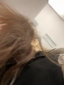 Snapshot of MayaMystic chatting on January 24, 8:13 am MayaMystic online show from January 24, 8:13 am