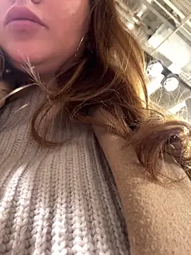 Snapshot of MayaMystic chatting on February 28, 12:09 pm MayaMystic online show from February 28, 12:09 pm