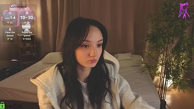 Snapshot of Cheryl__Brown chatting on February 19, 1:23 am Cheryl Brown online show from February 19, 1:23 am