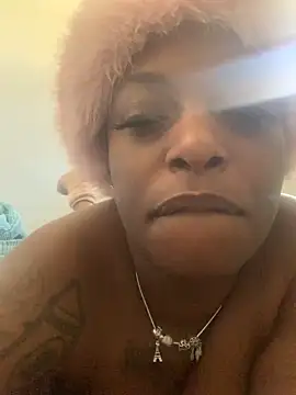 honeywetpussi online show from December 24, 4:08 pm